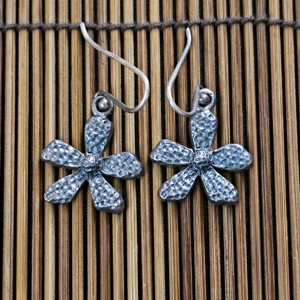 925 Silver Flower Dangle Earrings - image 1